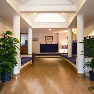 Hotel Leopardi ***